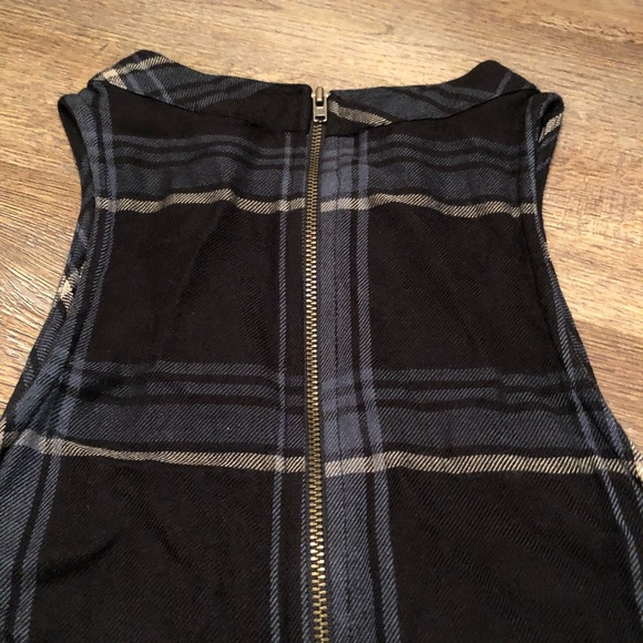 Plaid Navy Dress - Picture 3 of 4